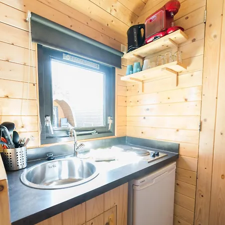 Grosse Nordseewelle Ohne Hund * Norden